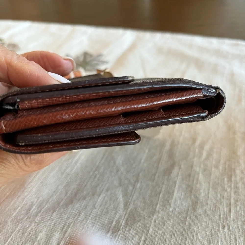 Louis Vuitton Monogram Elise Trifold Wallet - Picture 6 of 16